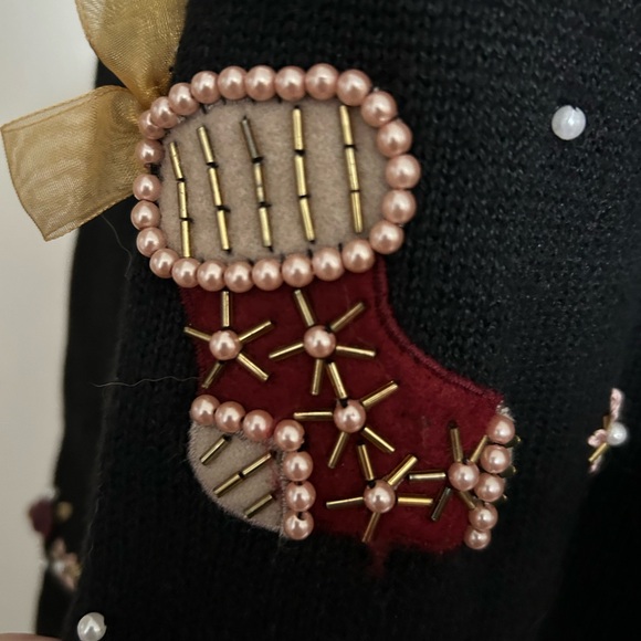 B P Design Size XL Black Embroidered Beaded Christmas Cardigan Sweater Vintage - Picture 8 of 12